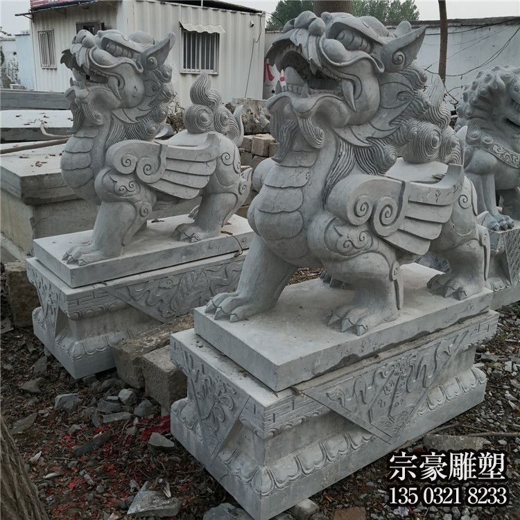 庭院小區大理石石雕會飛的貔貅雕塑