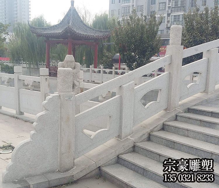 小區景觀石拱橋花崗巖欄桿雕塑