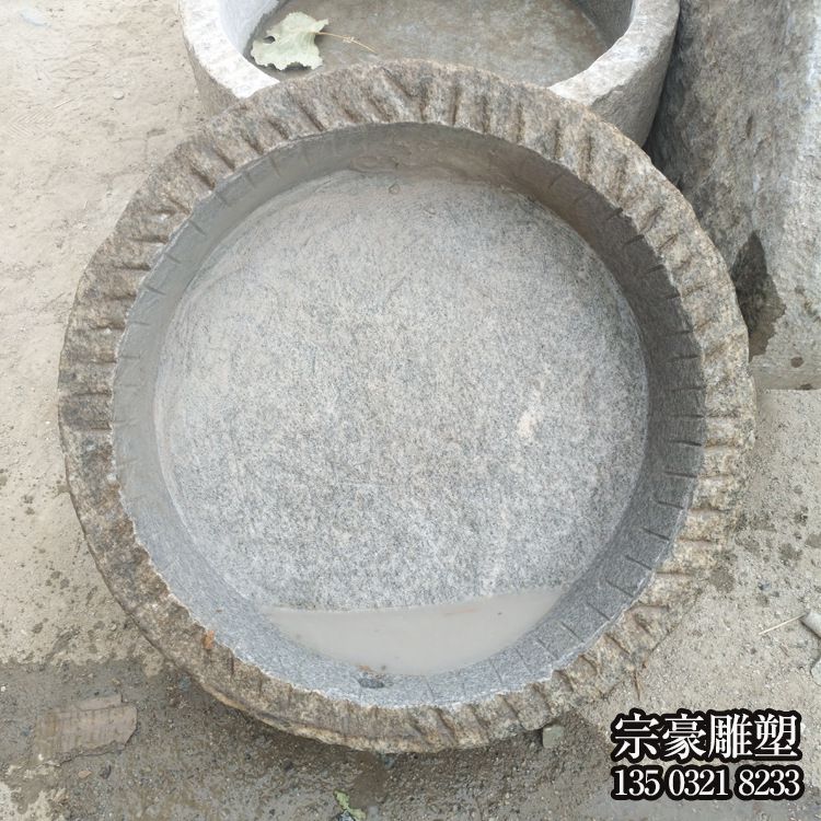 老舊石槽石頭魚缸花盆石缸水槽庭院陽臺流水景觀 老舊石槽石頭魚缸花盆石缸水槽庭院陽臺流水景觀